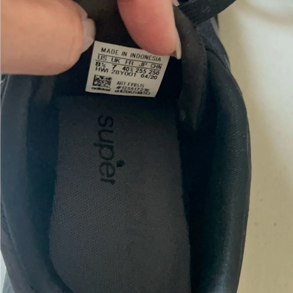 Adidas Black Sneakers - Picture 7 of 9